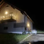 度假居 Mit Terrasse