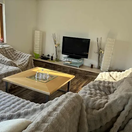 Mit Terrasse Hébergement de vacances *